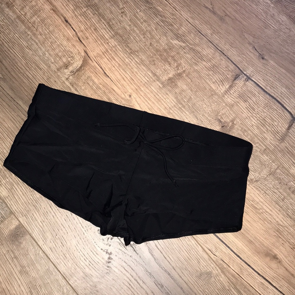 Surf shorts by Body Glove